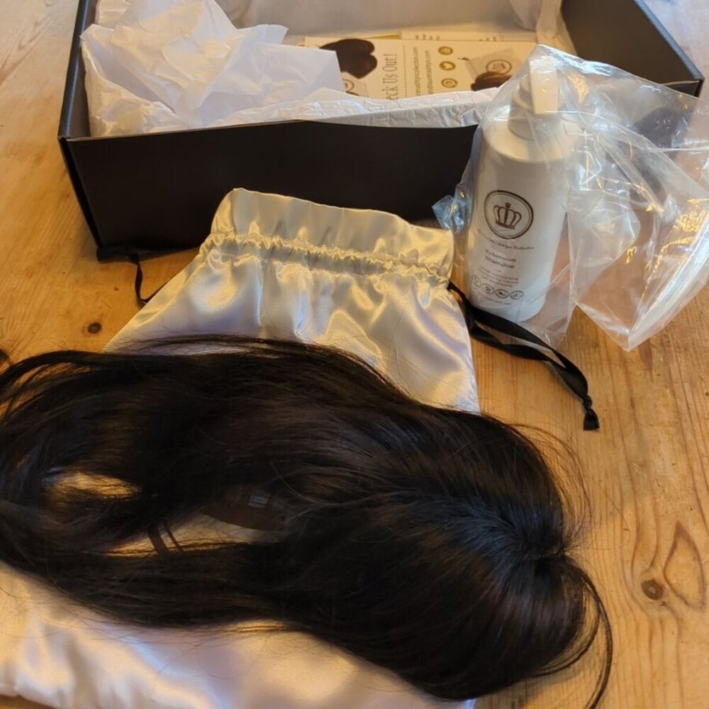 I'm Looking For Lauren Ashtyn hair topper